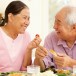 เมื่อเข้าสู่ วัยสูงอายุ ผู้สูงอายุบางคนรับประทานอาหารได้น้อยลงอาจเนื่องมาจากมีการเปลี่ยนแปลงทางร่างกาย และจิตใจ
